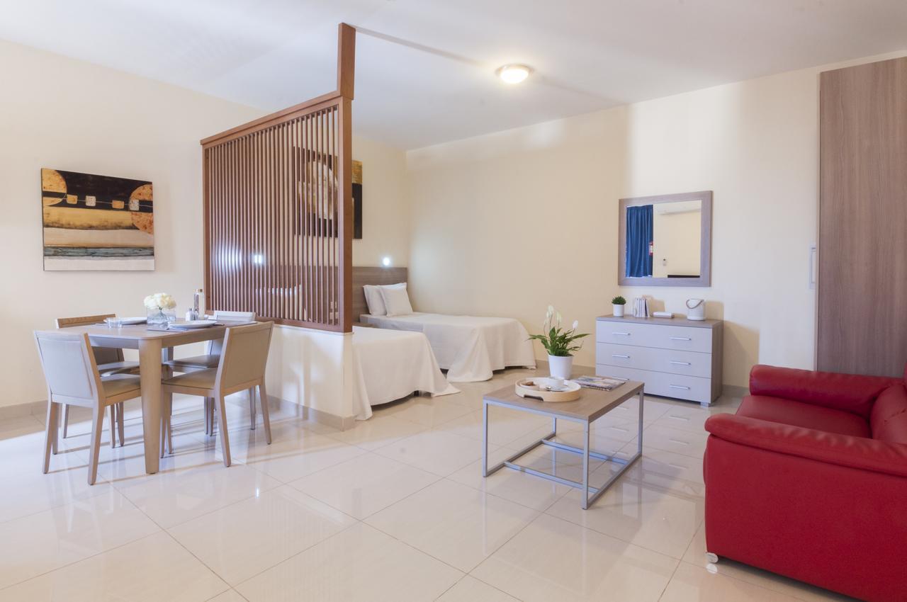 Blubay Suites By St Hotels Gzira Экстерьер фото