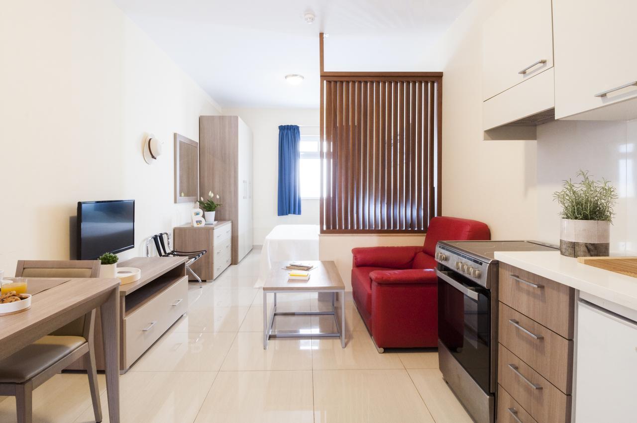 Blubay Suites By St Hotels Gzira Экстерьер фото