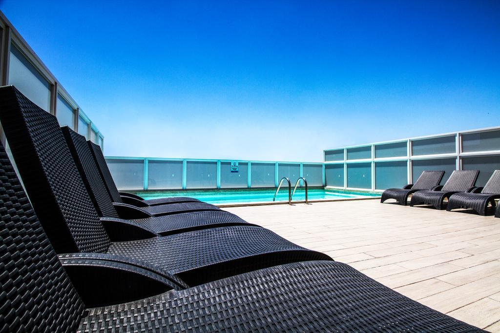 Blubay Suites By St Hotels Gzira Экстерьер фото