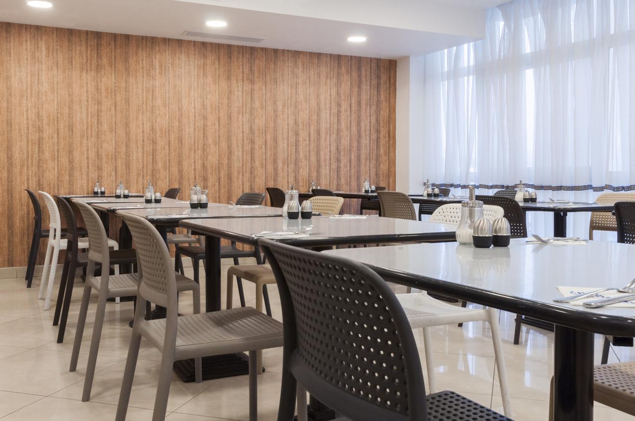 Blubay Suites By St Hotels Gzira Экстерьер фото